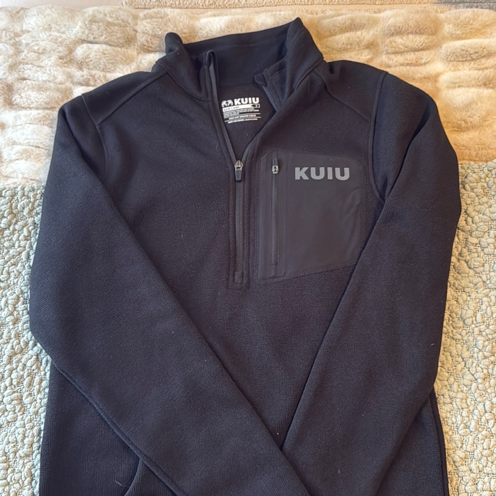 Kuiu base camp men’s sweater